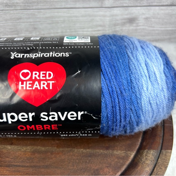 Red Heart Super Saver Ombre Medium Acrylic True Blue Yarn, 482 yd NEW - Picture 3 of 8